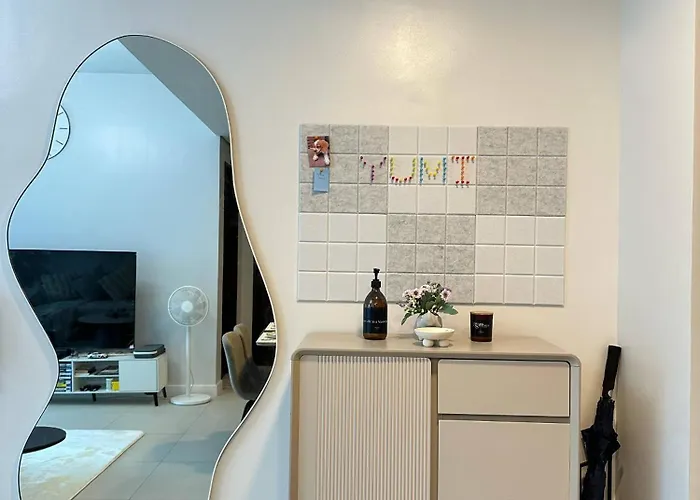 Yumi's Intimate Abode